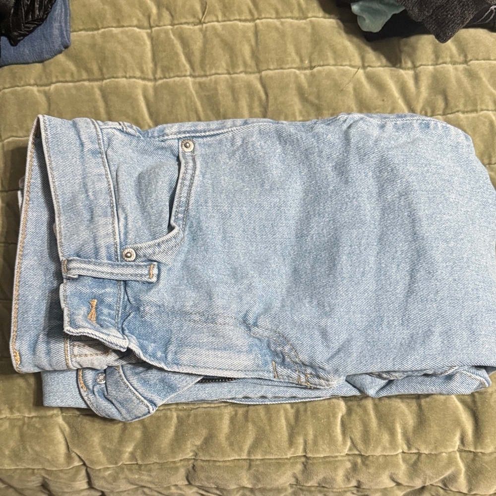 Light Wash women's H&M jeans